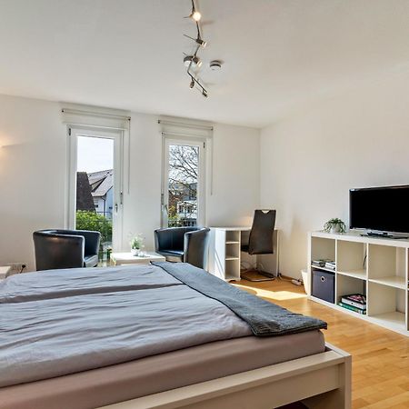 Ferienwohnung Lehen - Herr 2 Freiburg Bagian luar foto